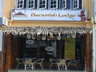 Berambih Lodge Kuching Dış mekan fotoğraf